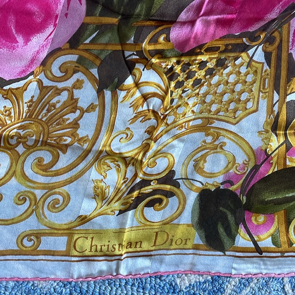 Christian Dior scarf 51x51 inches preowned - Picture 3 of 4